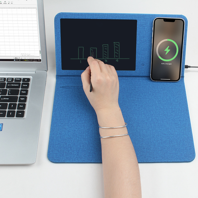 Foldable Wireless Charging Mouse Pad